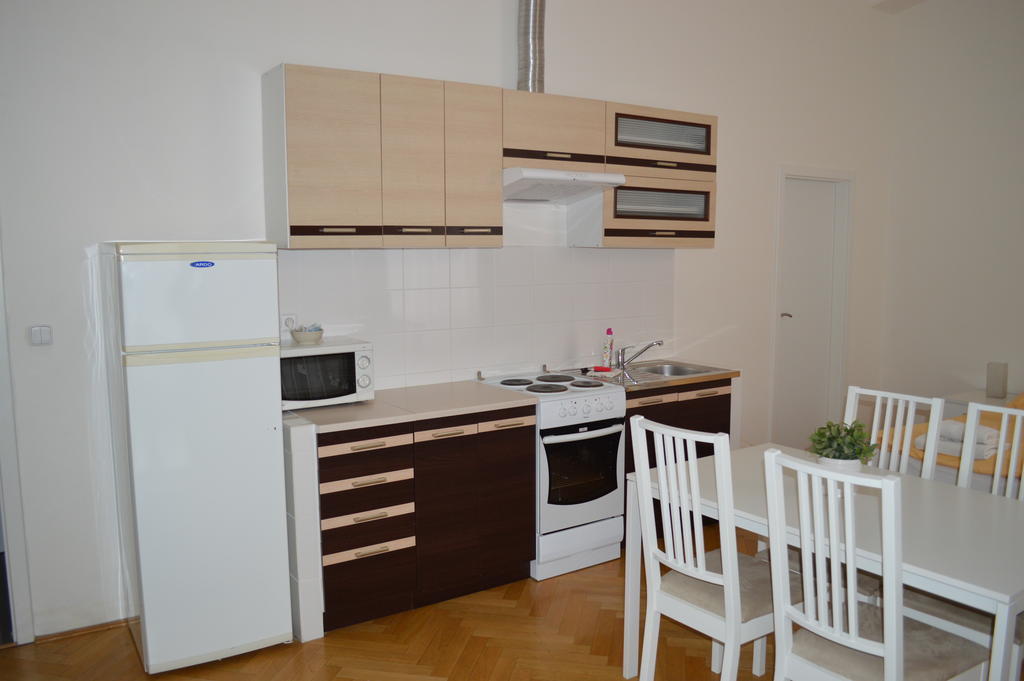 Leo Apartments Old Town Prag Exterior foto