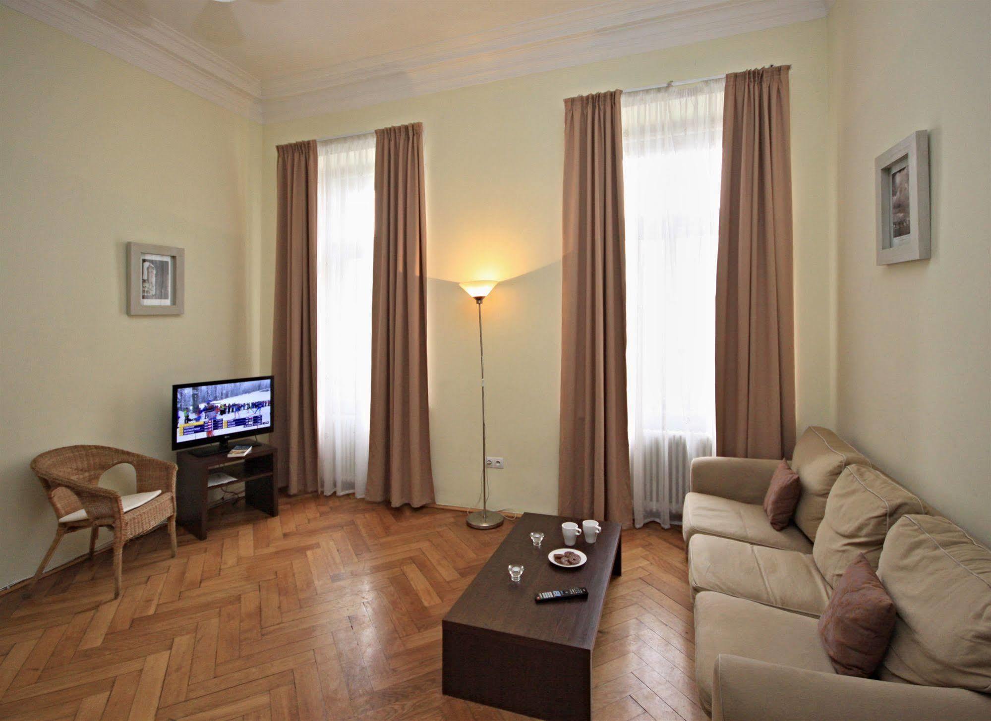 Leo Apartments Old Town Prag Exterior foto