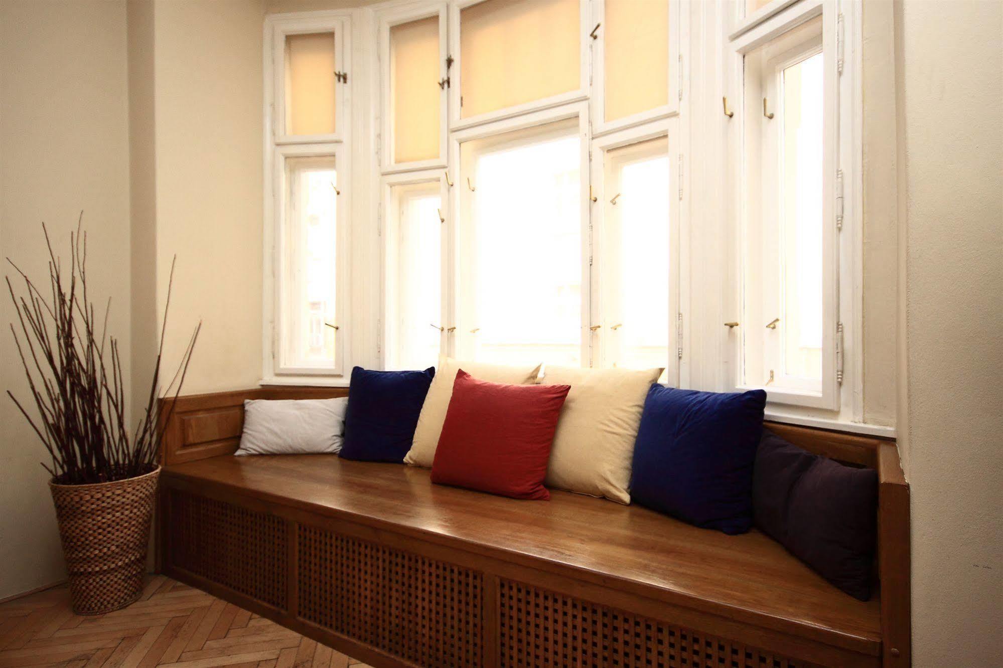 Leo Apartments Old Town Prag Exterior foto