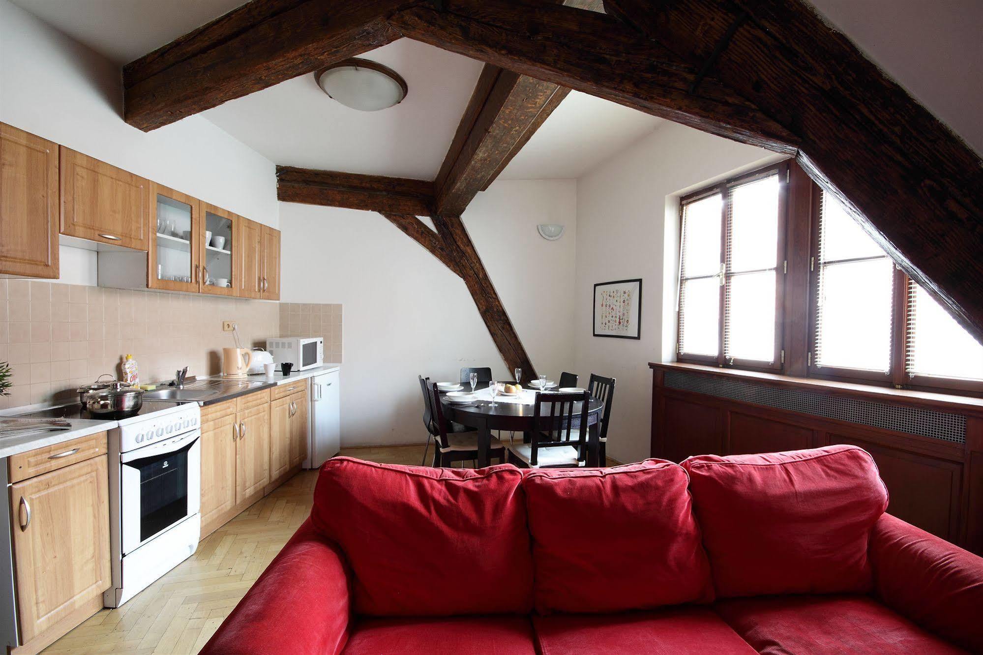 Leo Apartments Old Town Prag Exterior foto