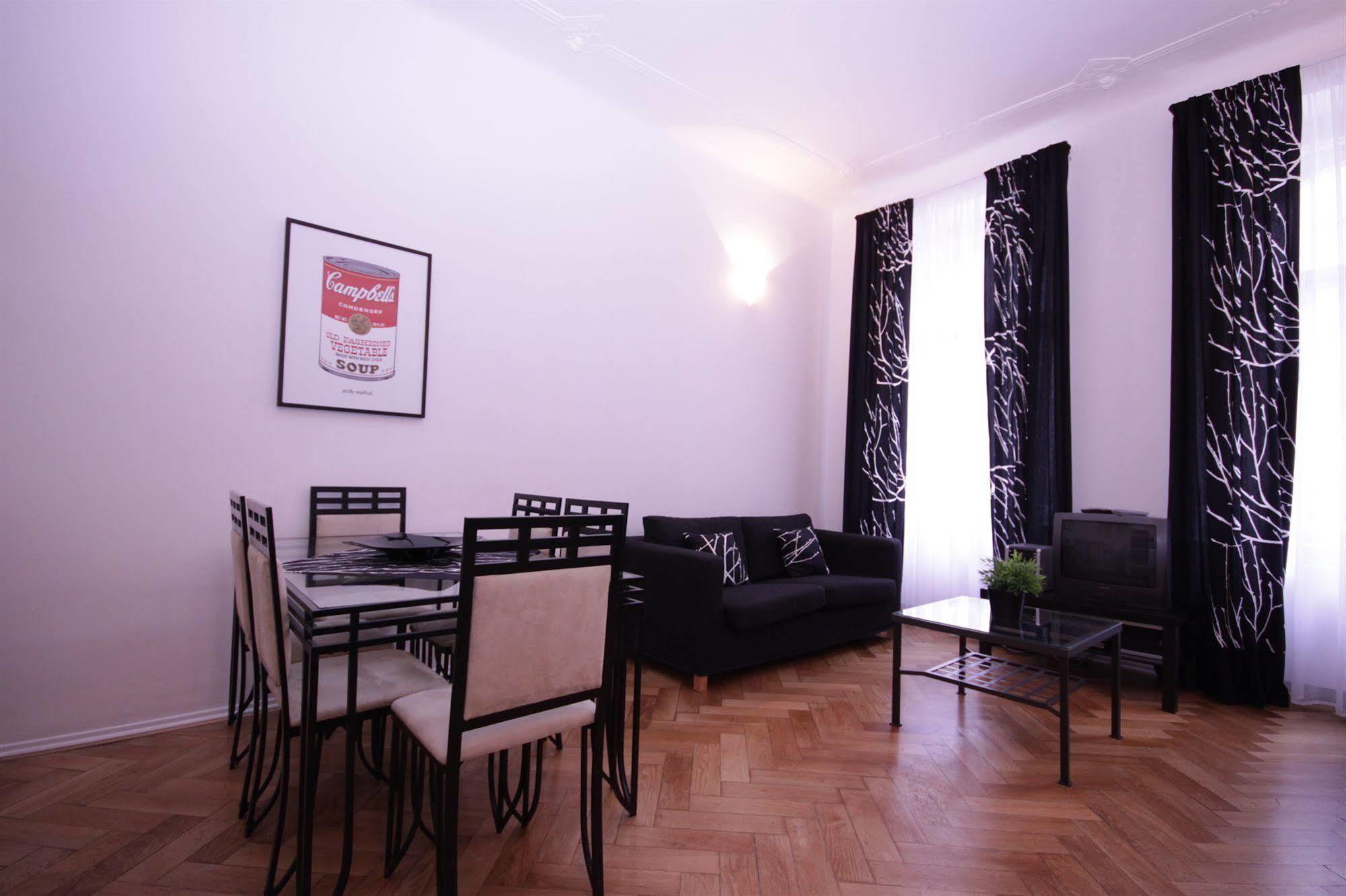 Leo Apartments Old Town Prag Exterior foto